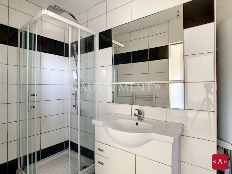 location Appartement Bazus - Photo 5