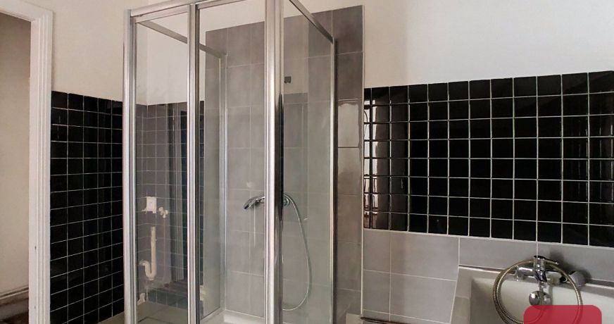 location Maison Saint-sulpice-la-pointe