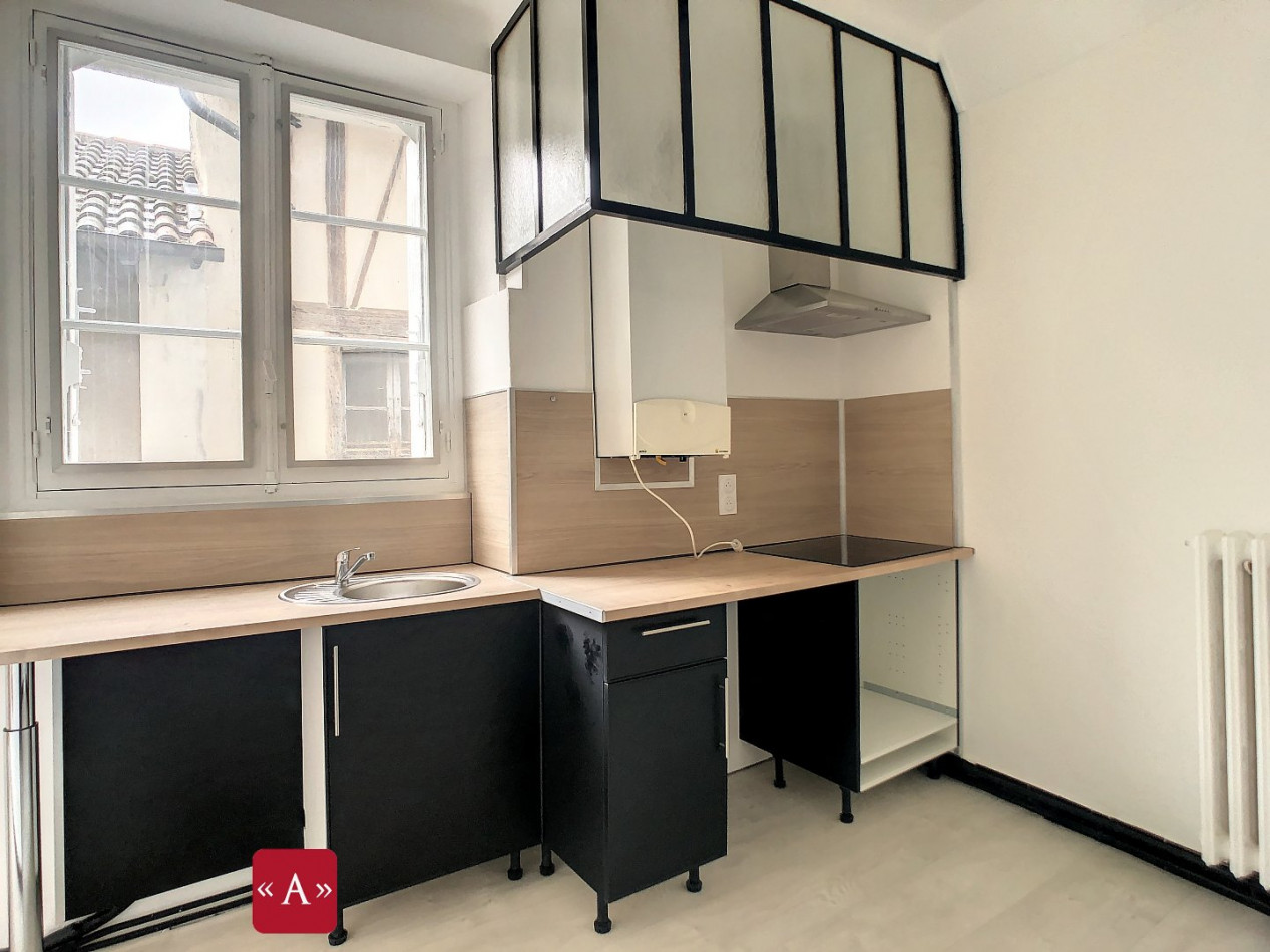 location Appartement Villefranche De Rouergue - Photo 4