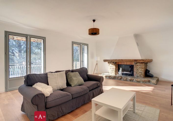 location Appartement Saint-sulpice-la-pointe