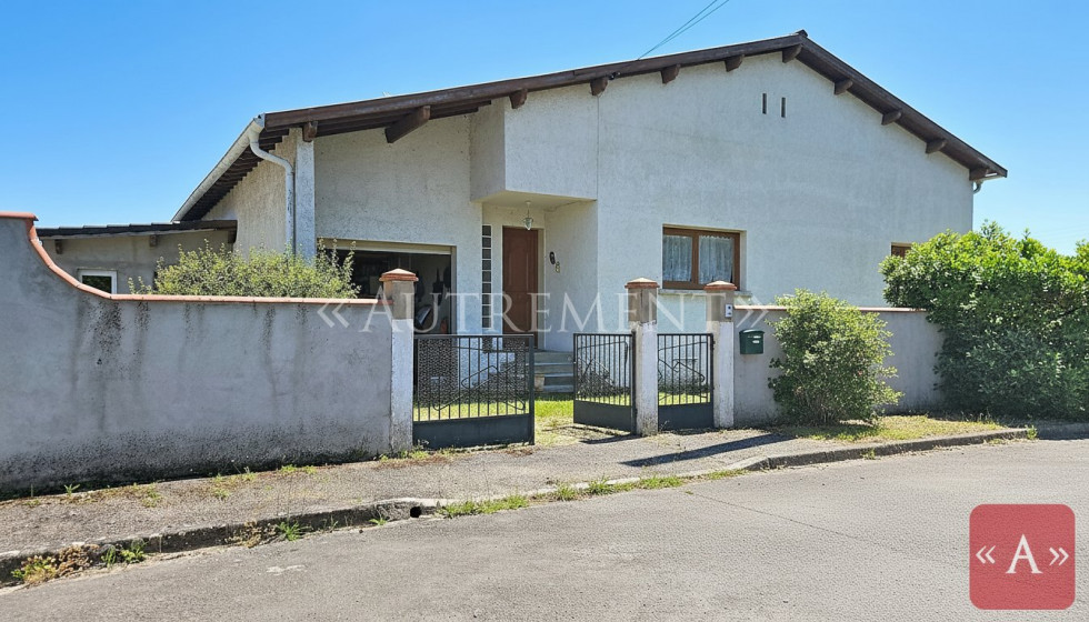 vente Maison Saint-sulpice-la-pointe - Photo 1