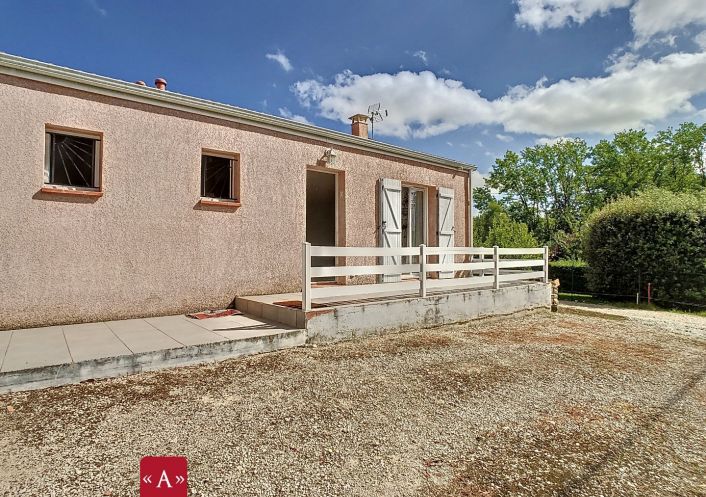 location Maison Montjoire