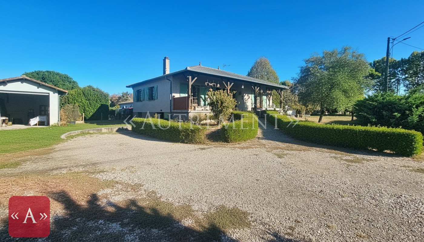 vente Maison Saint-sulpice-la-pointe - Photo 1