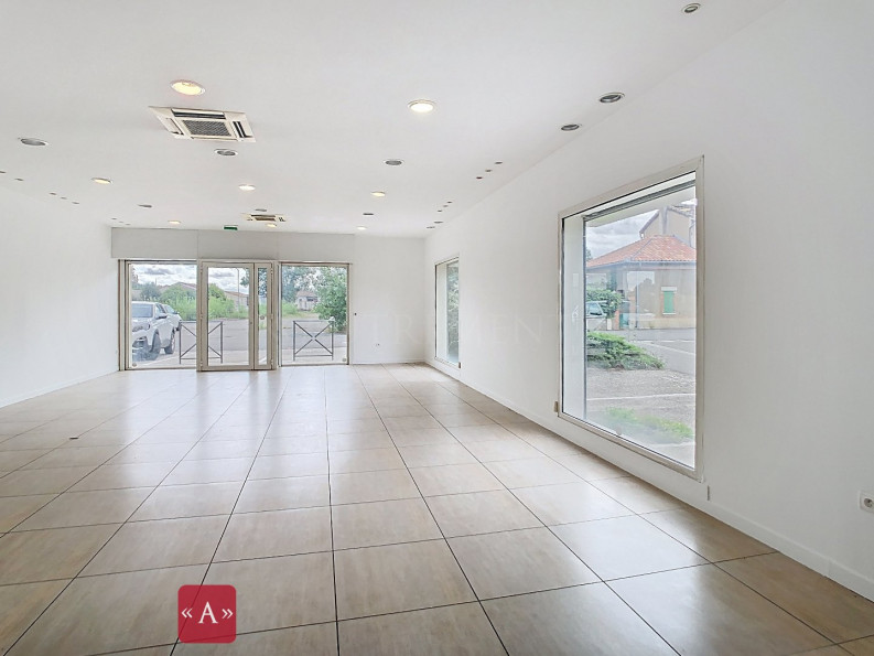 vente Local commercial Bessieres - Photo 2