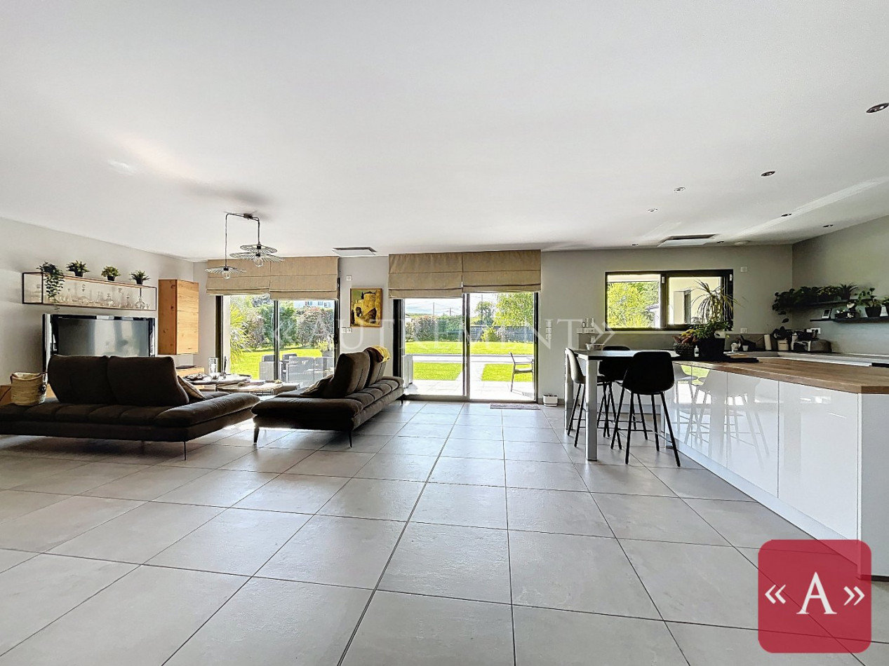 vente Maison Saint-sulpice-la-pointe - Photo 5