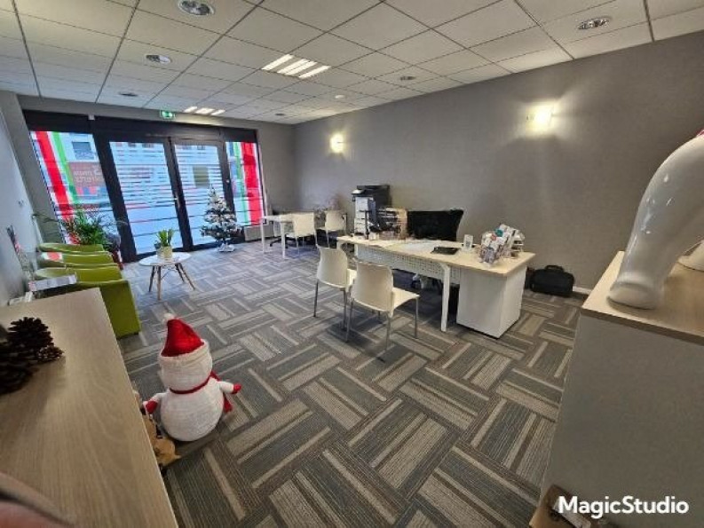 location Local commercial Colomiers - Photo 2