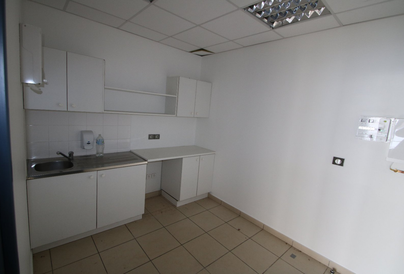 location Local commercial Colomiers - Photo 4