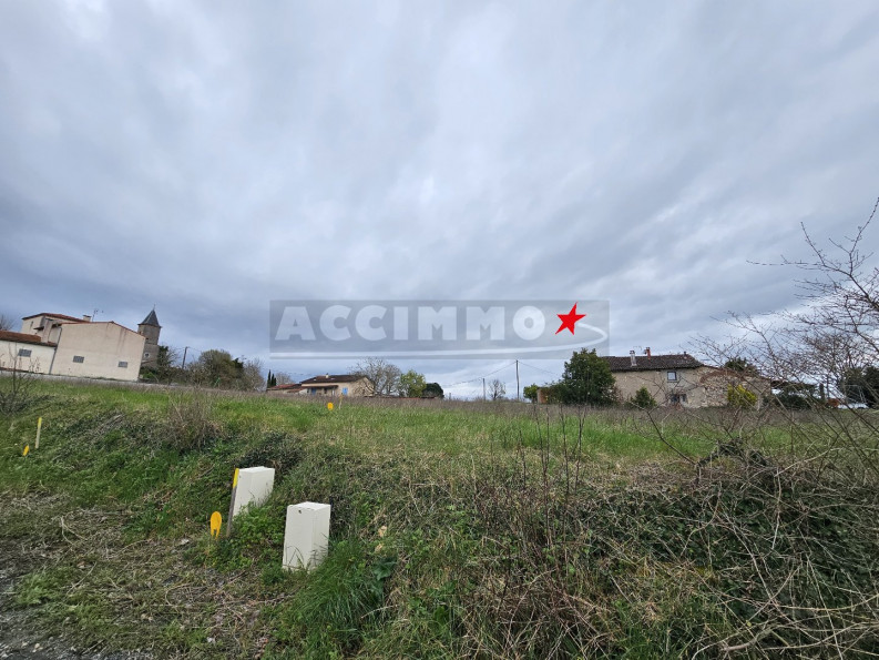 vente Terrain constructible Poulan Pouzols - Photo 1