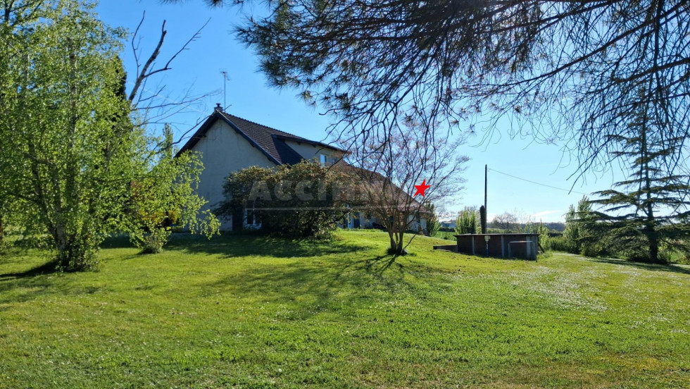 vente Maison Cabanes - Photo 1