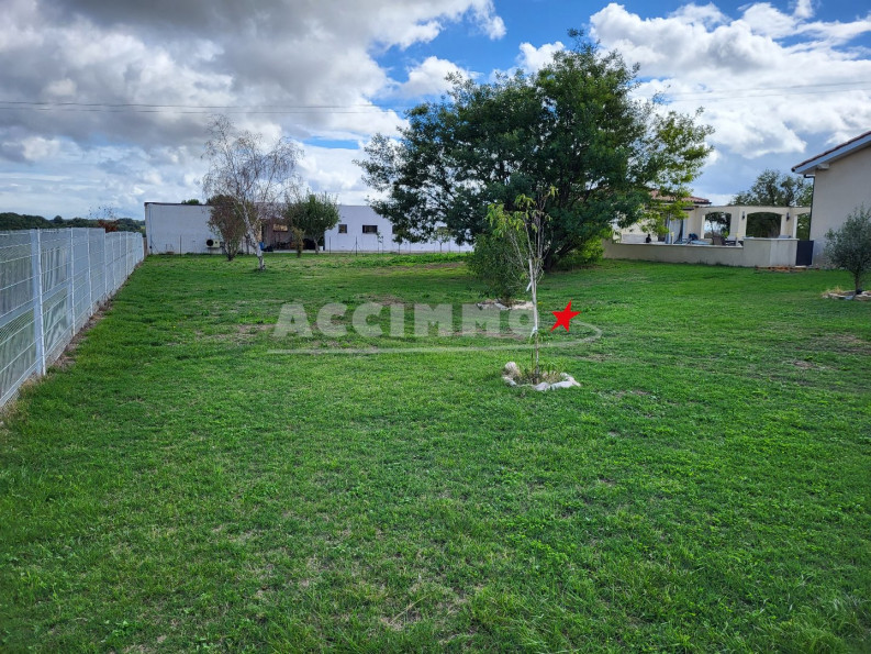 vente Terrain constructible Saint-sulpice-la-pointe - Photo 2