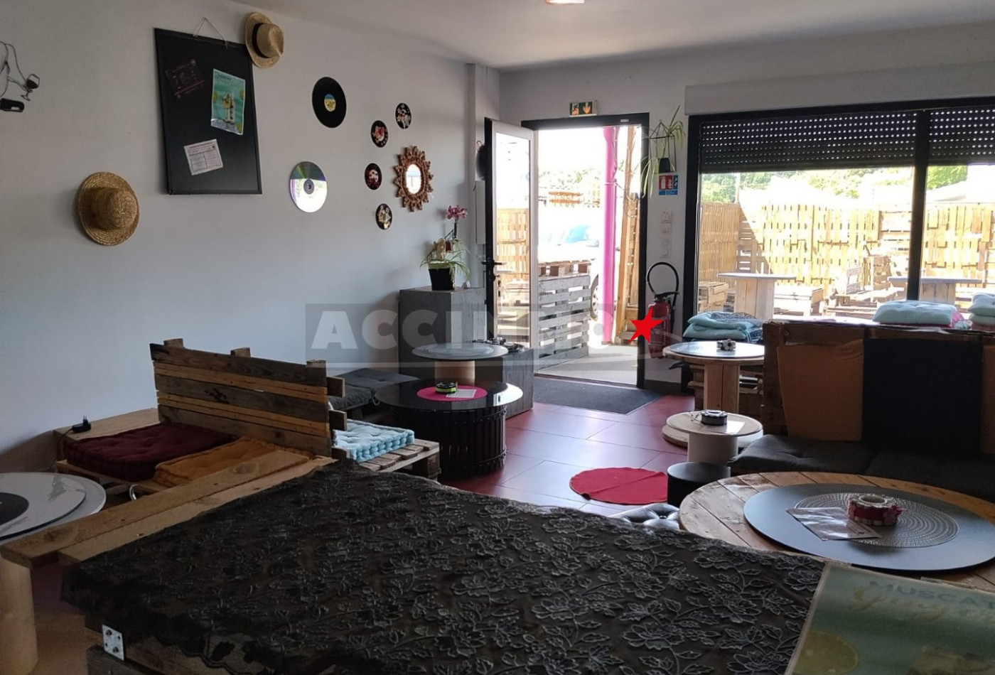 location Local commercial Graulhet - Photo 4