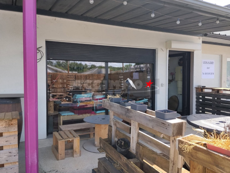 location Local commercial Graulhet - Photo 1