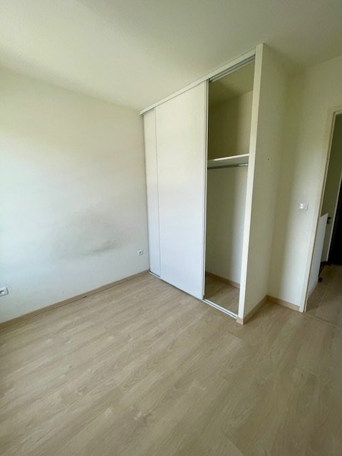 vente Maison Gratentour - Photo 11