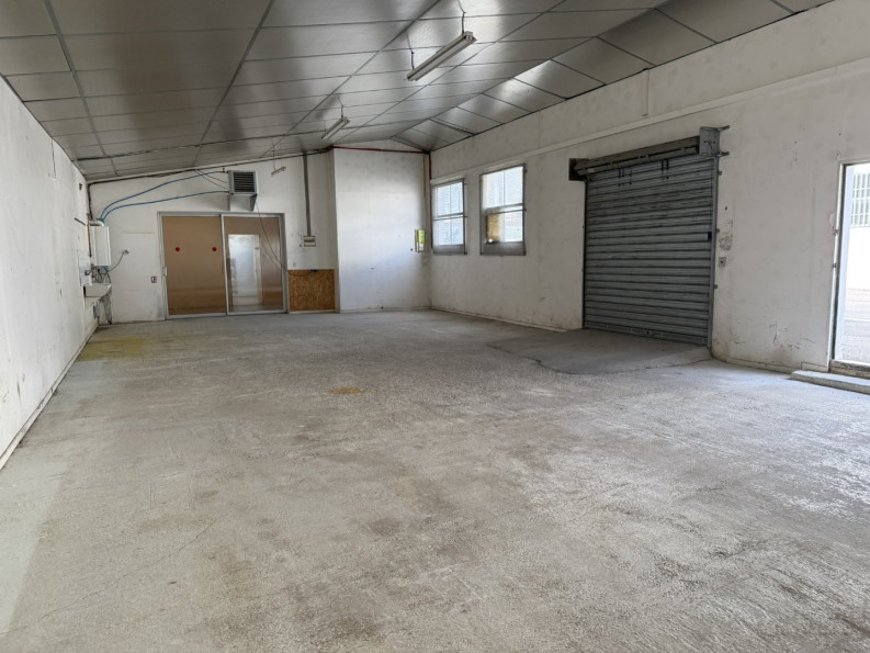 location Ateliers et bureaux Escalquens - Photo 2