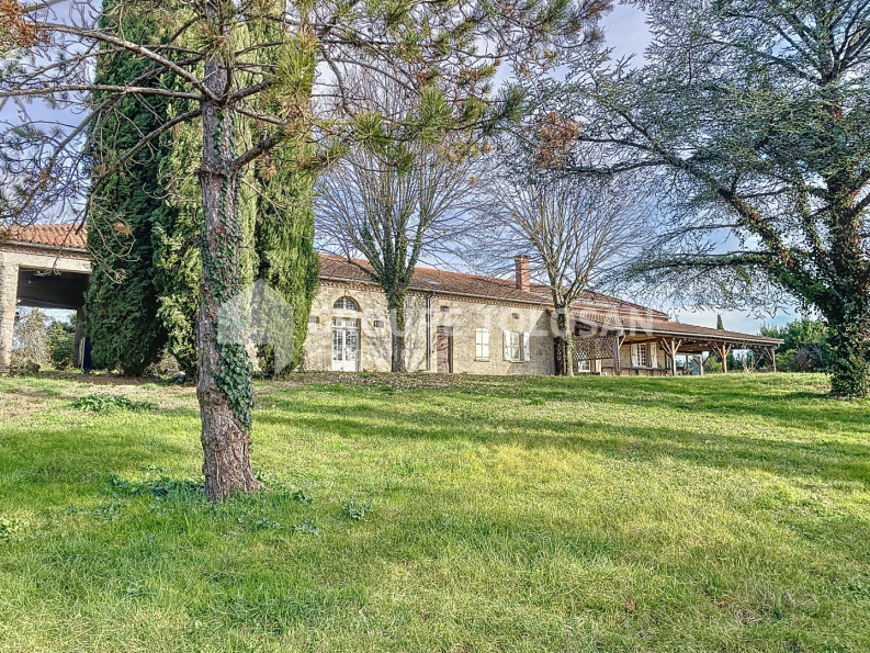 vente Maison de caractère Dremil-lafage - Photo 1