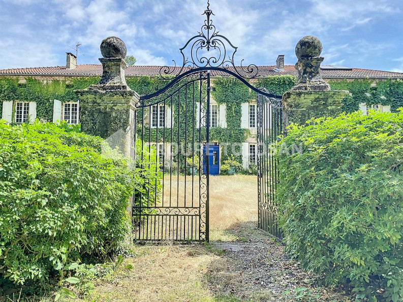 vente Château Toulouse - Photo 1