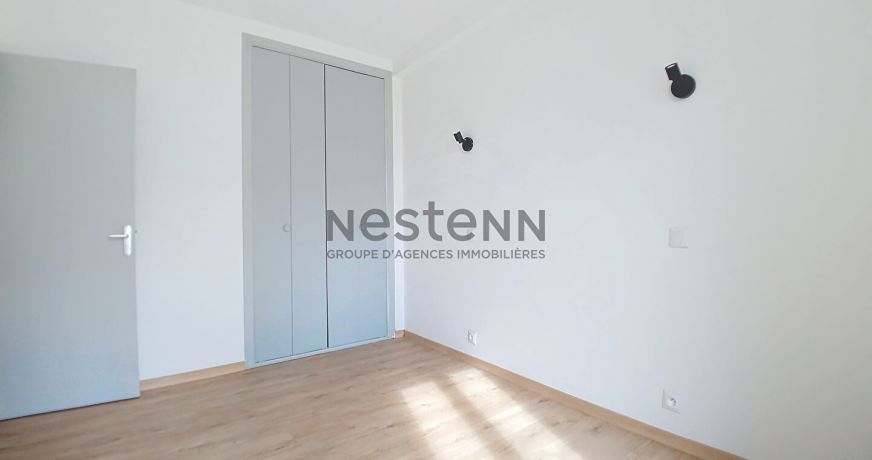 location Appartement Cazeres