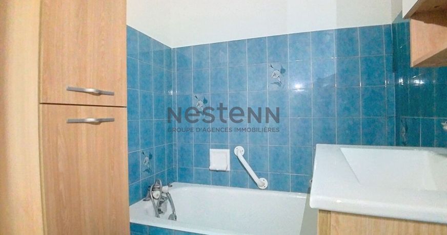 location Appartement Cazeres
