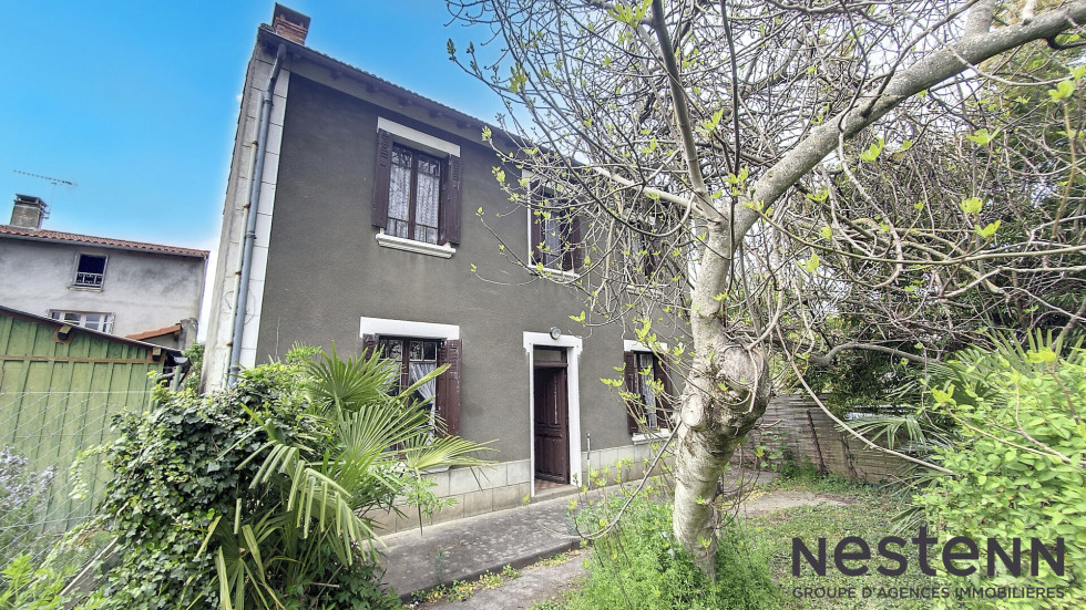 vente Maison Cazeres - Photo 1