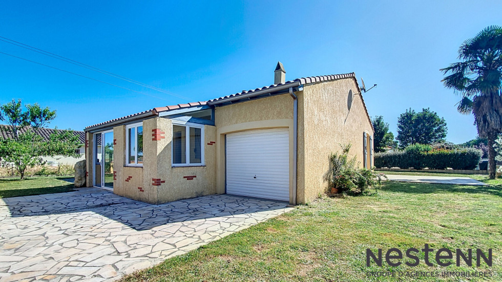 vente Maison Cazeres - Photo 1