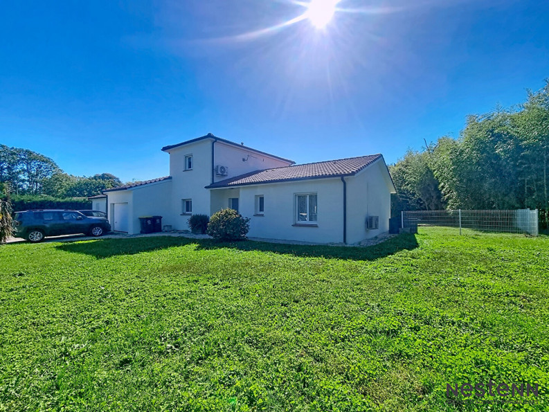 vente Maison Cazeres - Photo 1