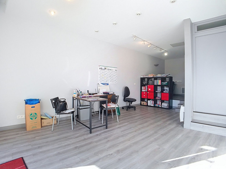 location Local commercial Le Fousseret - Photo 1