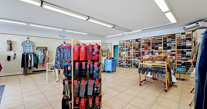 location Local commercial Cazeres