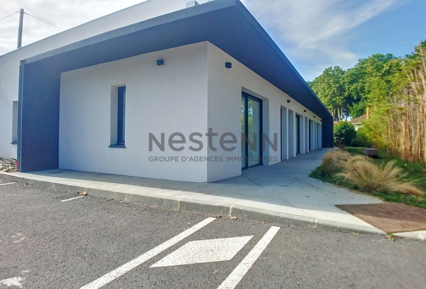 location Local commercial Carbonne - Photo 1