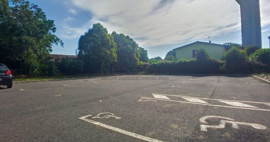 location Local commercial Carbonne