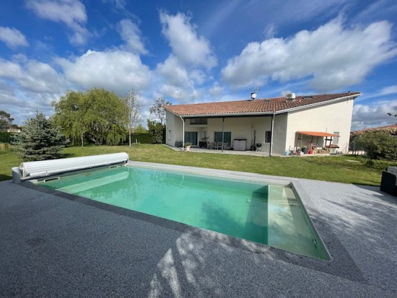 location Maison Carbonne - Photo 1