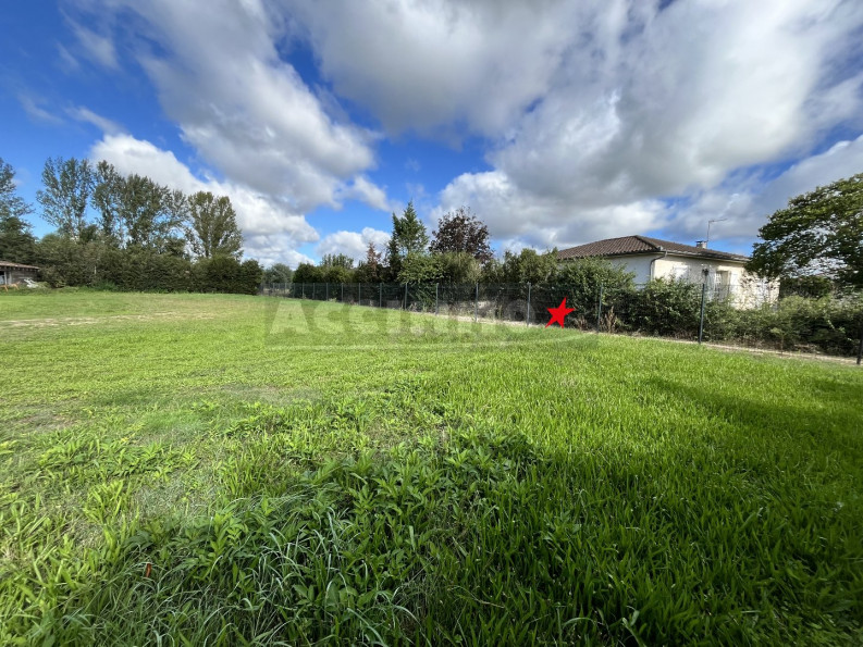 vente Terrain constructible Damiatte - Photo 1