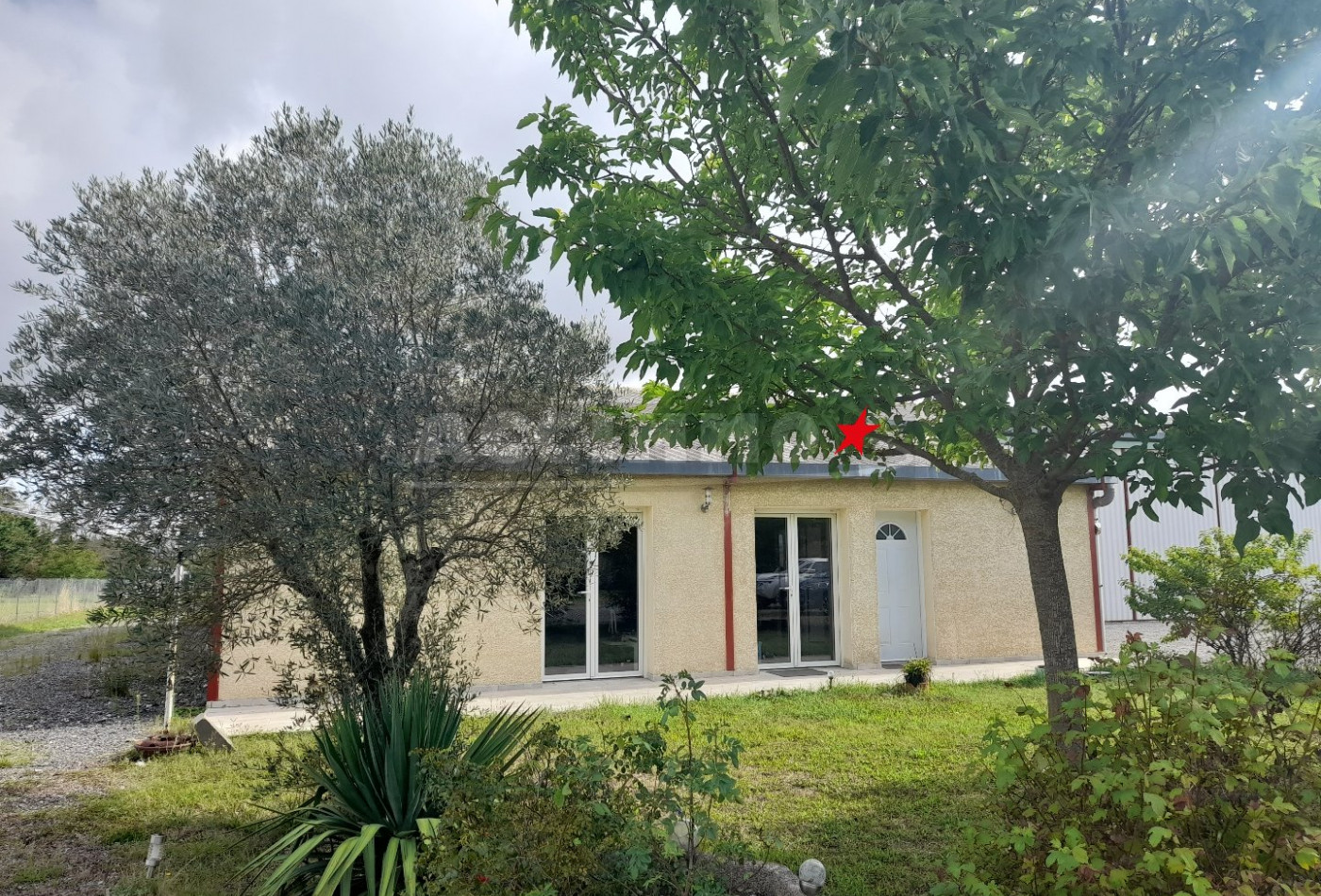 vente Bâtiment Blan - Photo 1