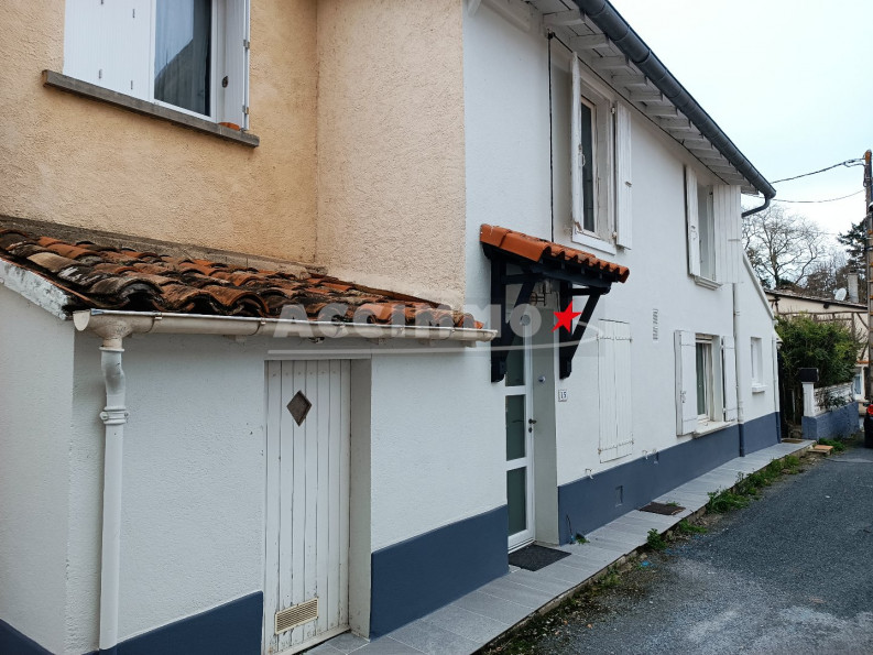 vente Maison Saint Paul Cap De Joux - Photo 1