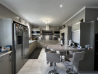 sale Villa Estancarbon