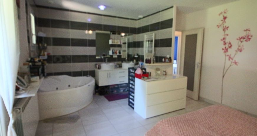 vente Villa Estancarbon