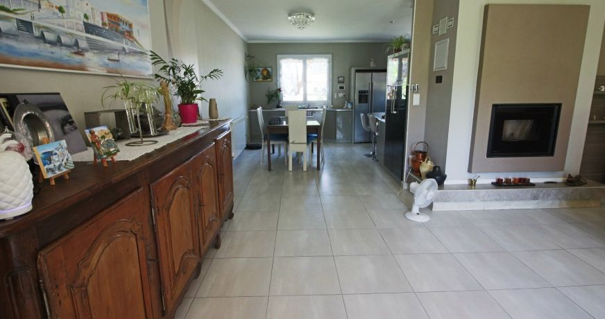 vente Villa Estancarbon