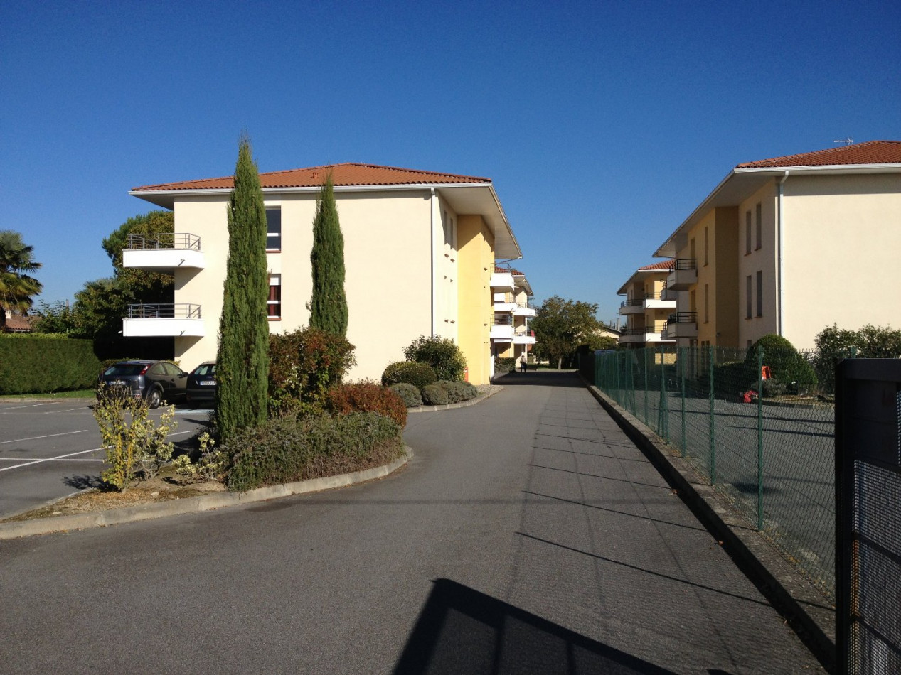 vente Appartement en résidence Saint Gaudens - Photo 1