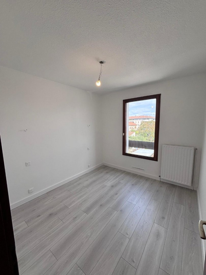 letting Appartement en résidence Saint Gaudens - Photo 6