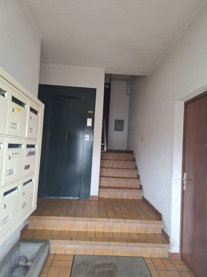 location Appartement en résidence Saint Gaudens - Photo 2