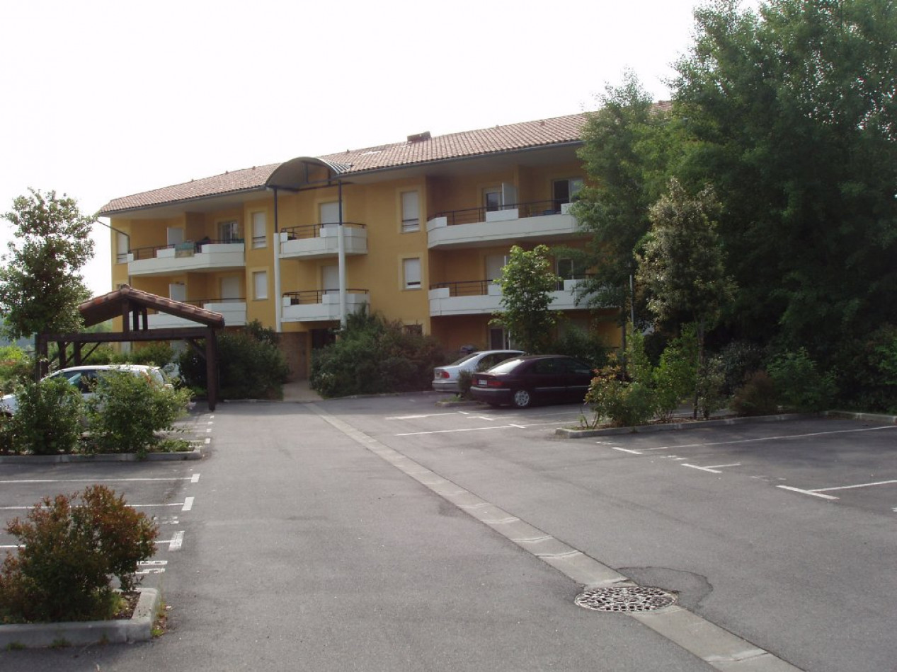 letting Appartement en résidence Saint Gaudens - Photo 1