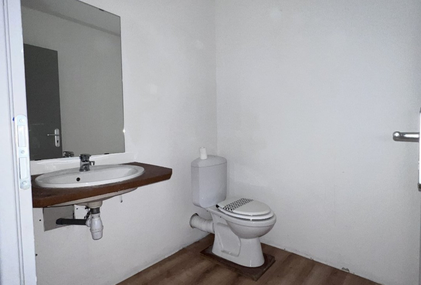 location Entrepots et bureaux Saint Gaudens - Photo 8