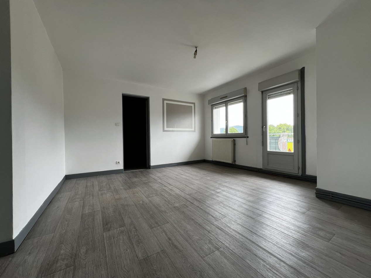 location Appartement Gourdan Polignan - Photo 3