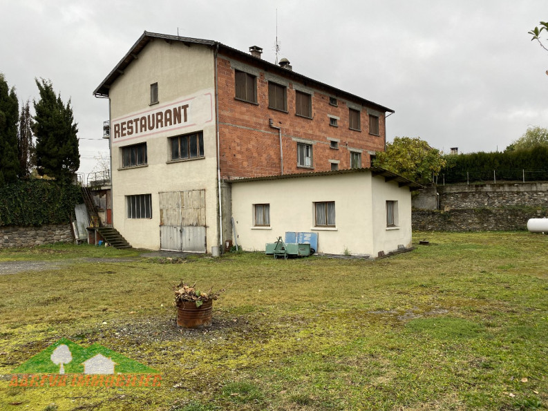 vente Local commercial Villeneuve De Riviere - Photo 2