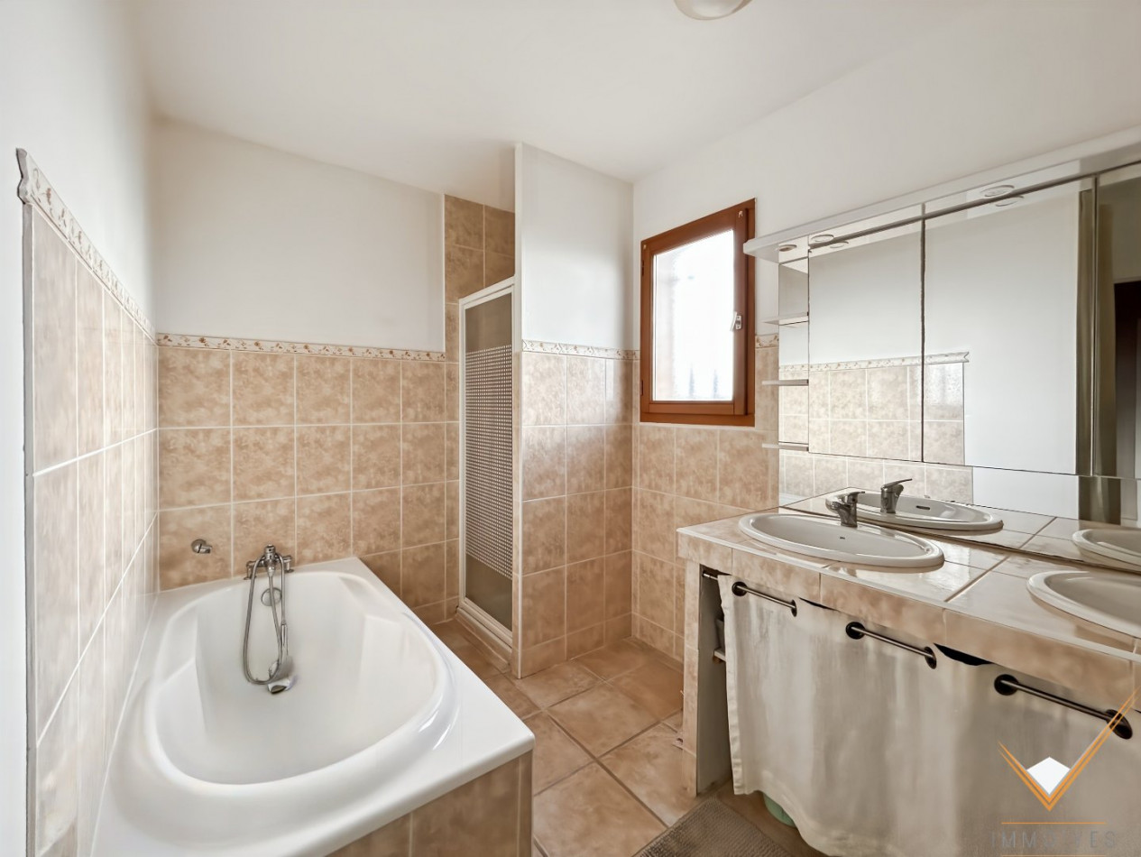 vente Maison Frouzins - Photo 8