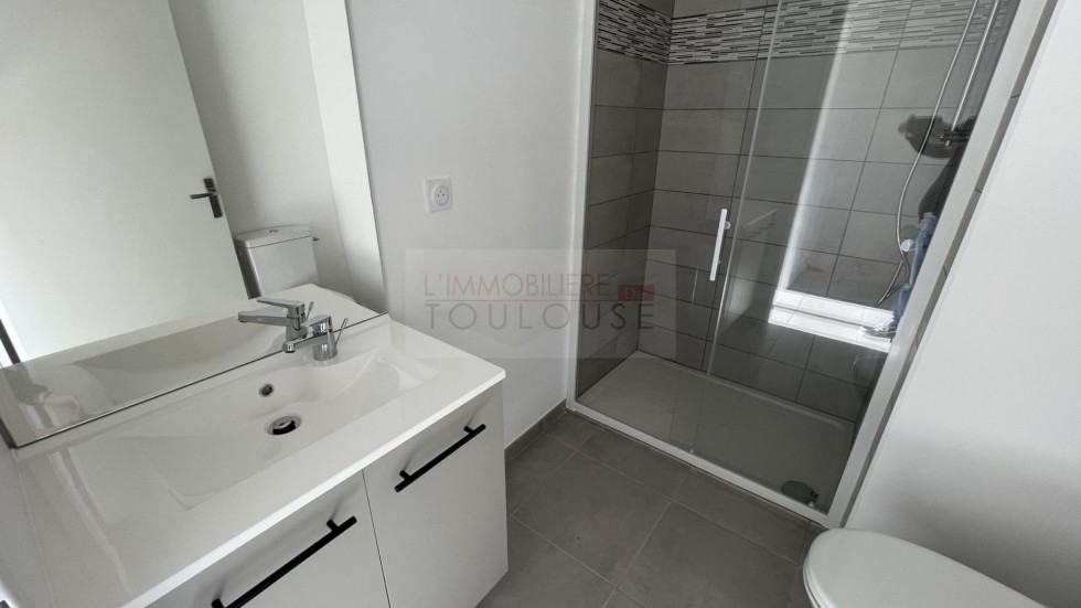 location Appartement Roquettes - Photo 9