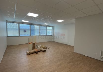 location Bureau Labege