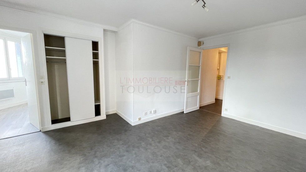location Appartement 1960 Toulouse - Photo 2