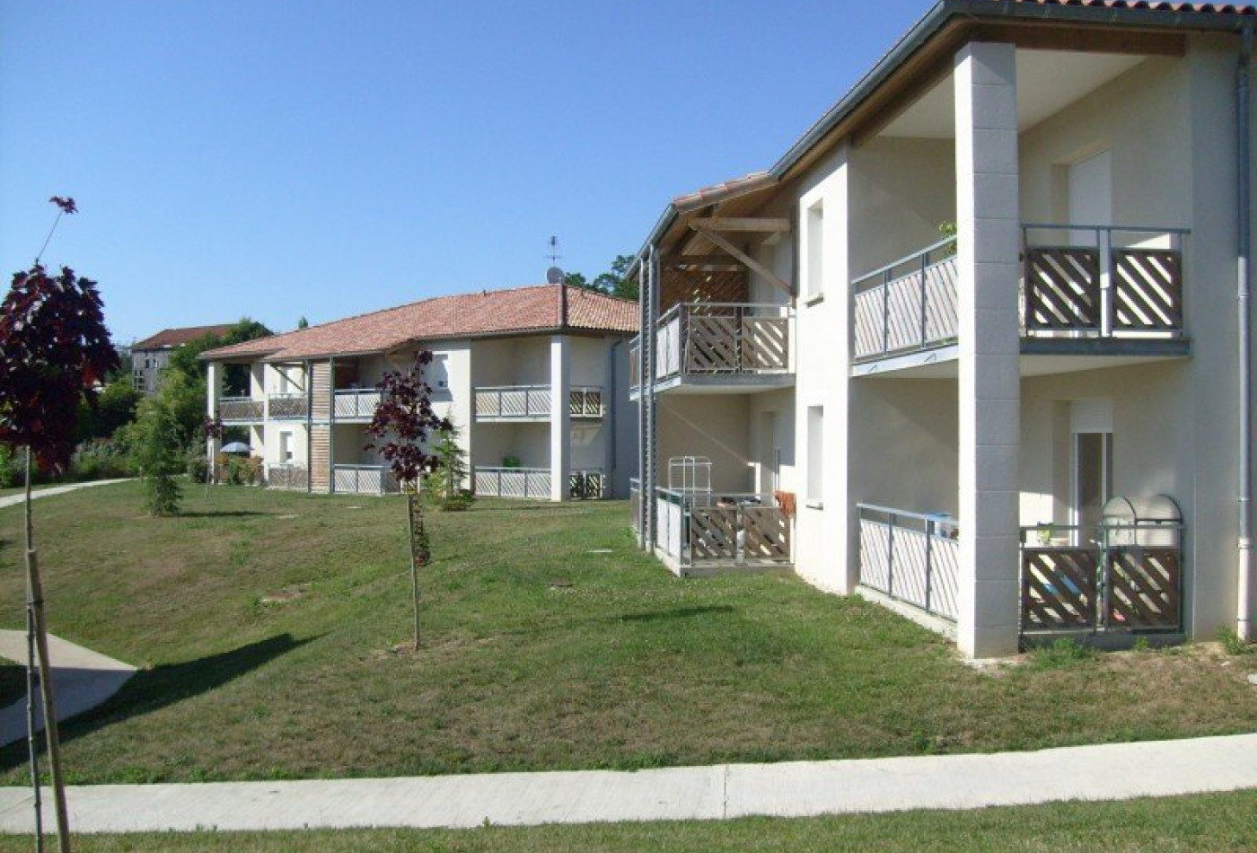 vente Appartement Escassefort - Photo 1