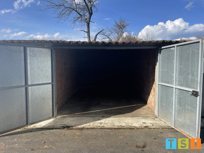 location Garage Saint Gaudens - Photo 1