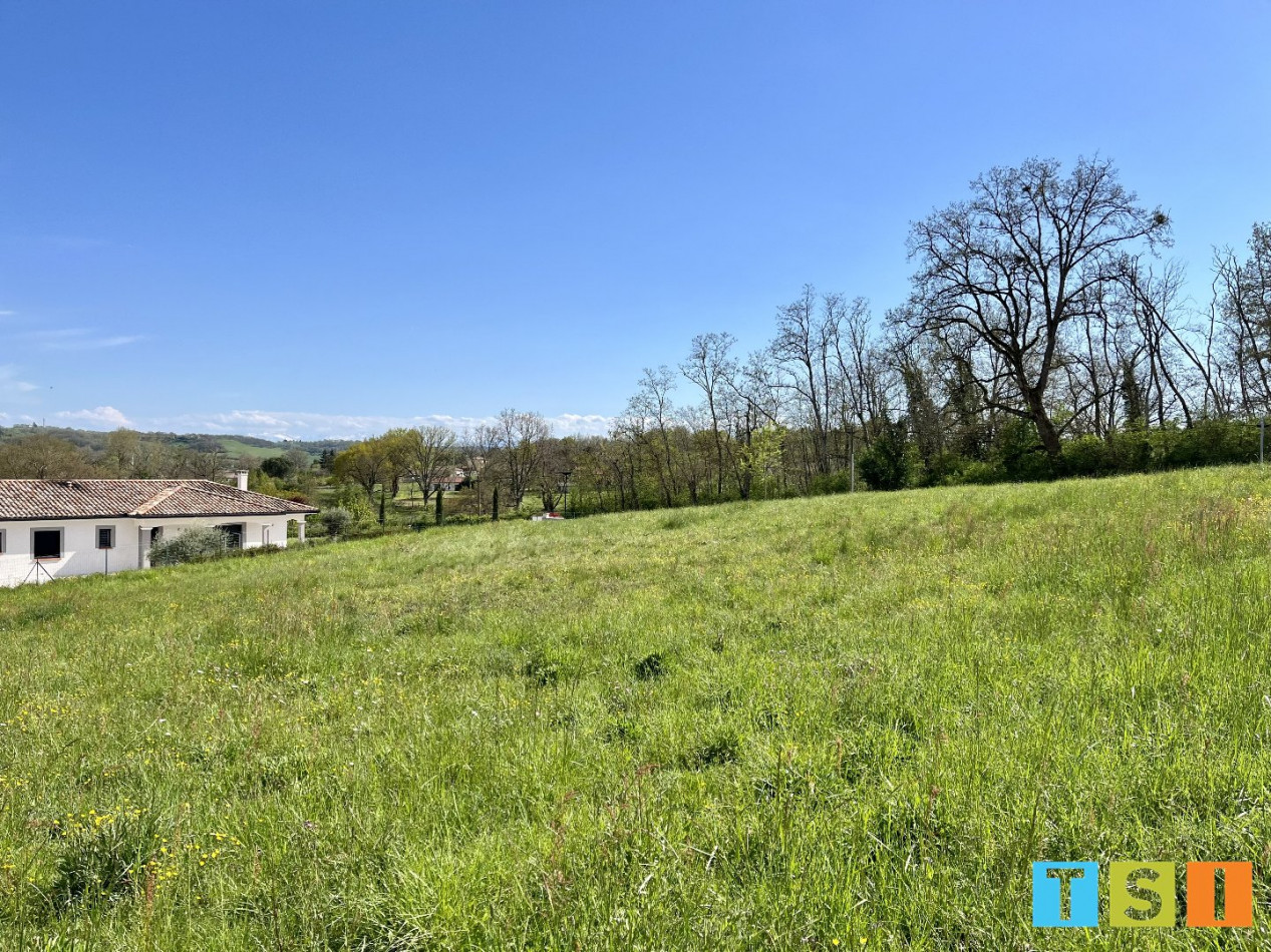 sale Terrain constructible L'isle En Dodon - Photo 1
